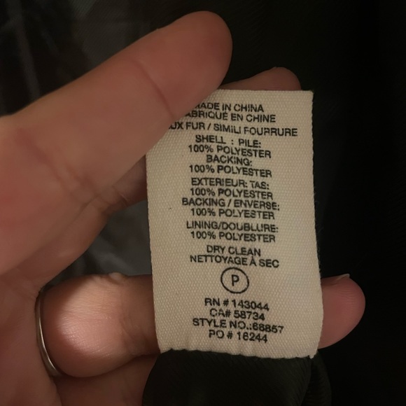 Avec Les Filles Remsen Faux Fur Coat - Picture 12 of 12